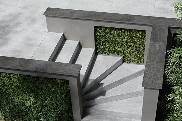 Rivestimento in gres spessorato di 2 cm di qualità per muri e scale a Modena e Bologna